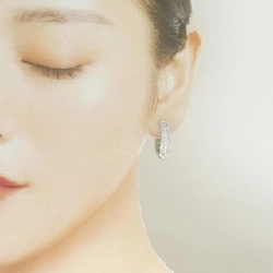 Bông tai kim cương 18KTWG 1.60CT - Hàng hiệu Authentic 873372