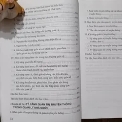 Tàiliệu bồidưỡng đối với công chức ngạch chuyên viên cao cấp và tương đương-Quyển2: Kỹnăng 605444