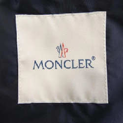 【Khuyến mãi】Áo khoác Moncler MONCLER 638478