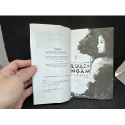 [Phiên Chợ Sách Cũ] Luật Ngầm - Tuệ Nghi H0606, 2017 SBM 920135