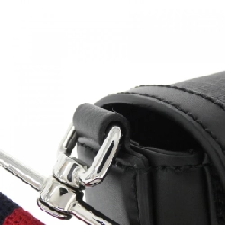 Túi đeo vai Gucci 771167 K5RLN 613059