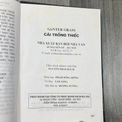 Cái trống thiếc. 2a4 527838