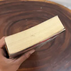 II Tiểu Thuyết: Những Bà Vợ Hollywood - Jackie Collins - 2012 1010431