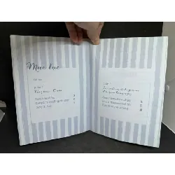 [Phiên Chợ Sách Cũ] At Home With Madame Chic, 2020 - Jennifer L. Scott H1809 599529