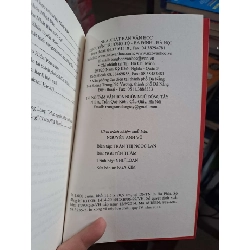 Bông Hồng Cho Ngày Tháng Không Tên (Tiểu Luận Và Dịch Thuật Văn Học Nhật Bản) - Hoàng Long - 2014 mới 90% - TÂM LÝ - HMT3012 925168