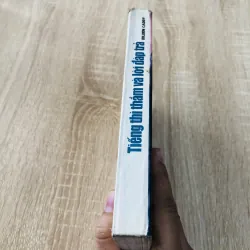 TIẾNG THÌ THẦM VÀ LỜI ĐÁP TRẢ 956997