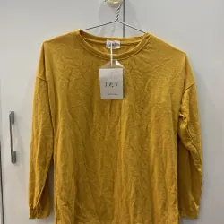 Áo nỉ mỏng vàng mù tạt