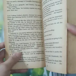 [MIỄN PHÍ BỌC SÁCH] [XƯA] Jingo (1998) - Terry Pratchett 1027221