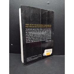 Trump 101 - Con đường dẫn đến thành công mới 70% ố ẩm có mộc trang đầu 2008 HCM2207 Donal J. Trump và Meredith Mclver KỸ NĂNG 191149