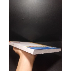 Starter toeic third edition 2022 mới 80% bẩn nhẹ bể góc nhẹ, kèm QR file nghe HCM110 912455