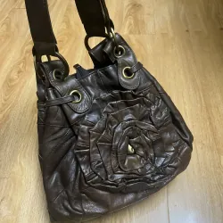 Túi nữ size 28*22*12 da thật 2hand 927865