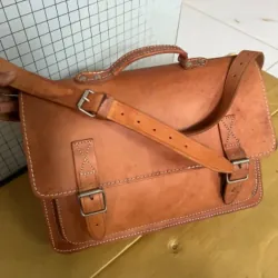 Cặp da USA màu da bò , da nguyên miếng 961444