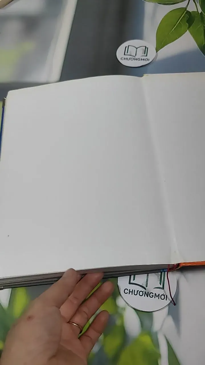 [MIỄN PHÍ BỌC SÁCH] Cơ Thể Nữ Giới - Dr. Miriam Stoppard 727376