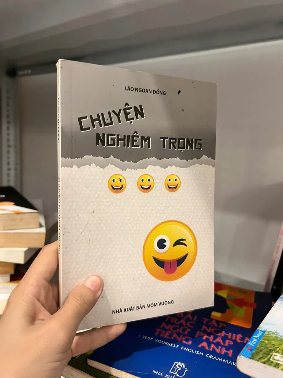 Chuyện Nghiệm Trọng by  - Sách Book Cover - Ngọc Hiển Books