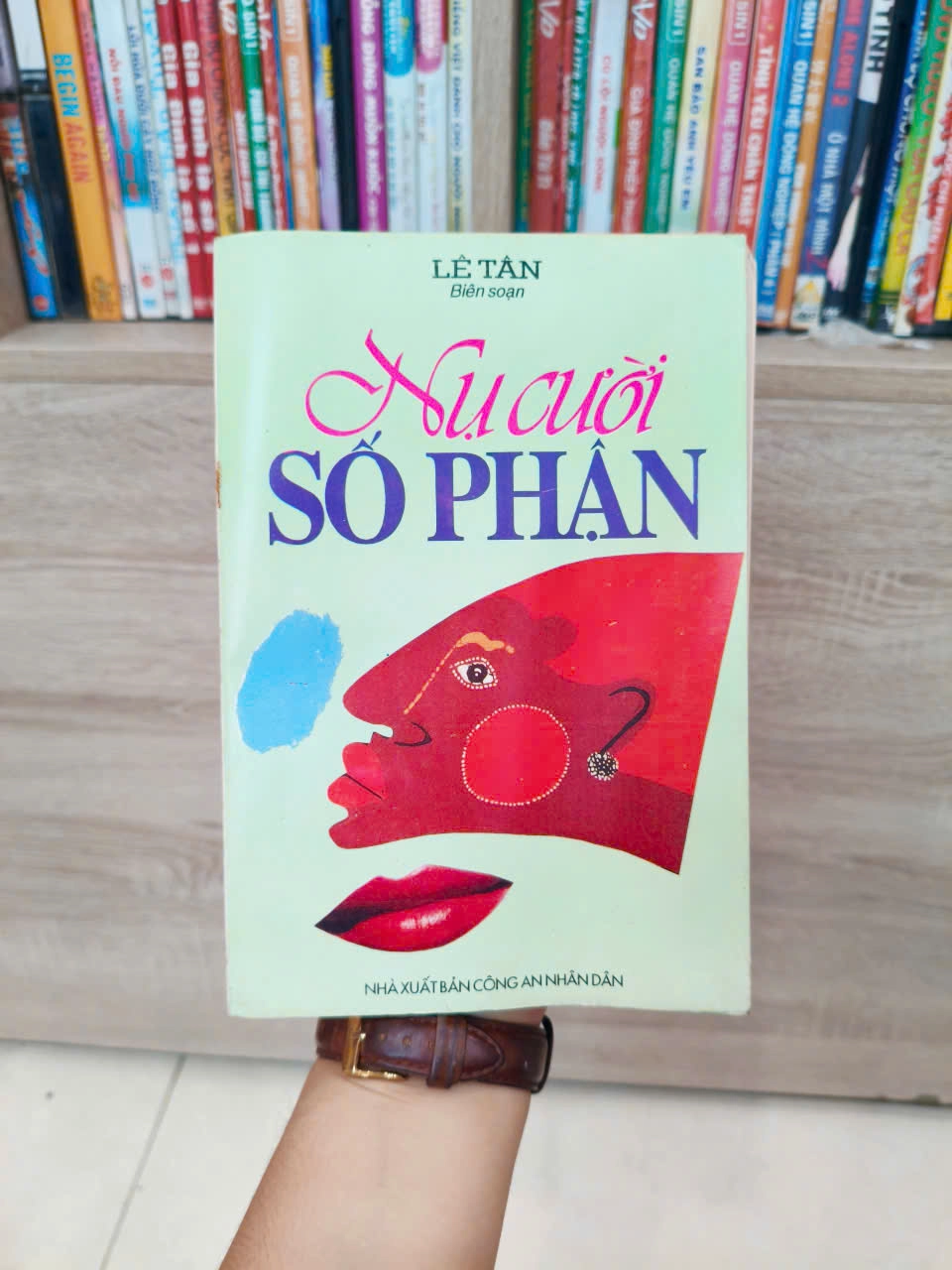 Nụ Cười Số Phận by  - Sách Book Cover - Ngọc Hiển Books