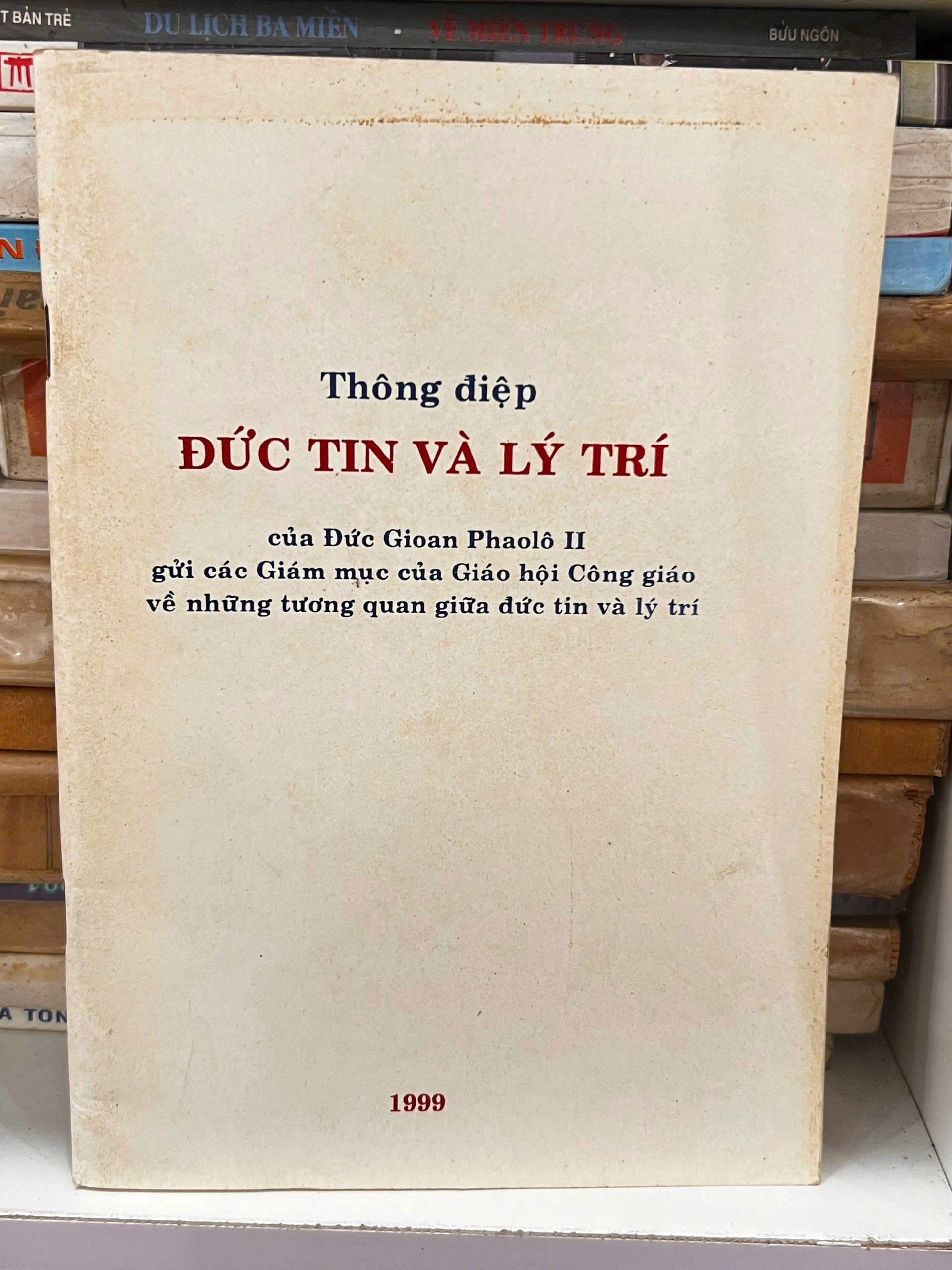 Thông điệp Đức tin và Lý trí by Đức Giáo Hoàng Gioan Phaolô II - Sách Book Cover - Ngọc Hiển Books
