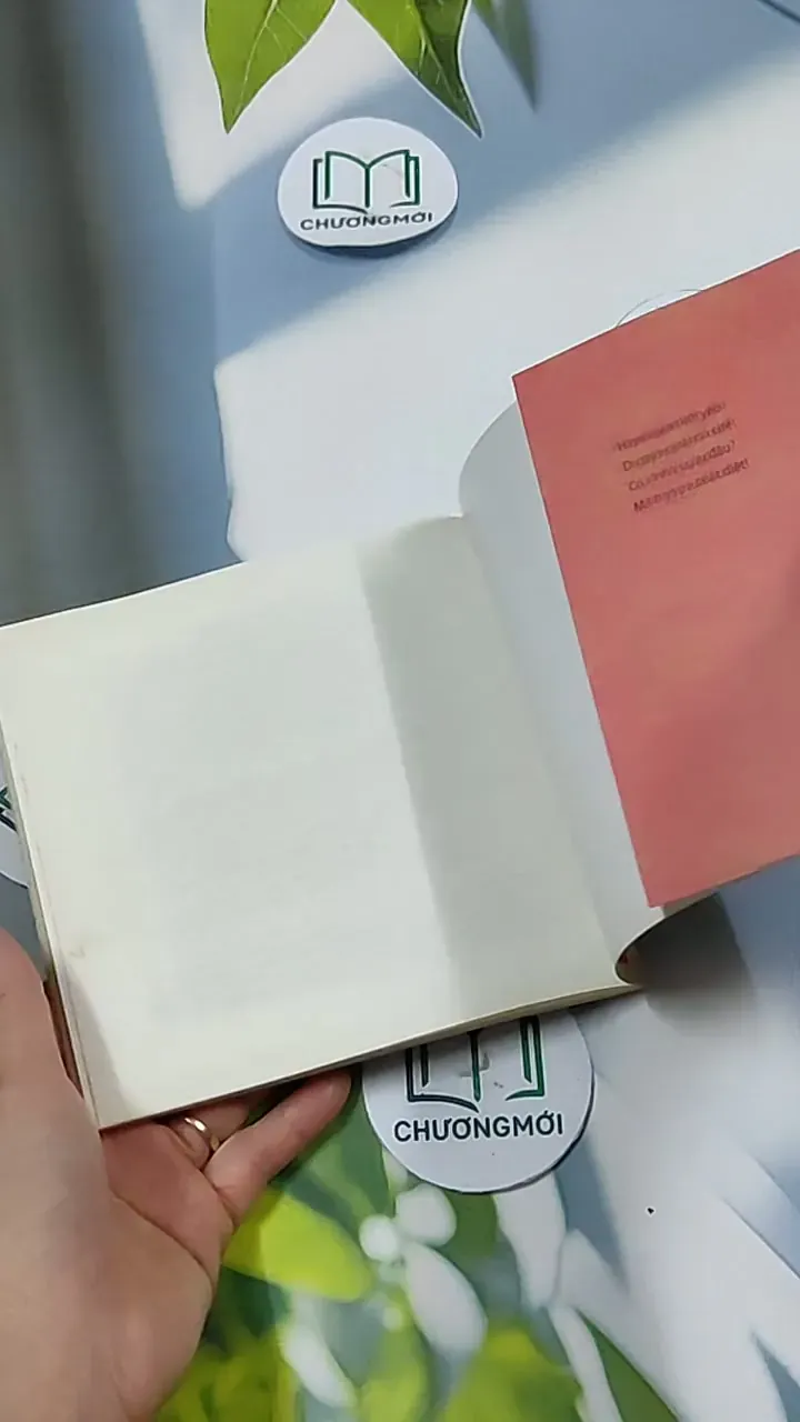 Cô Đơn Cũng Không Khóc - Thủy Anna 703158