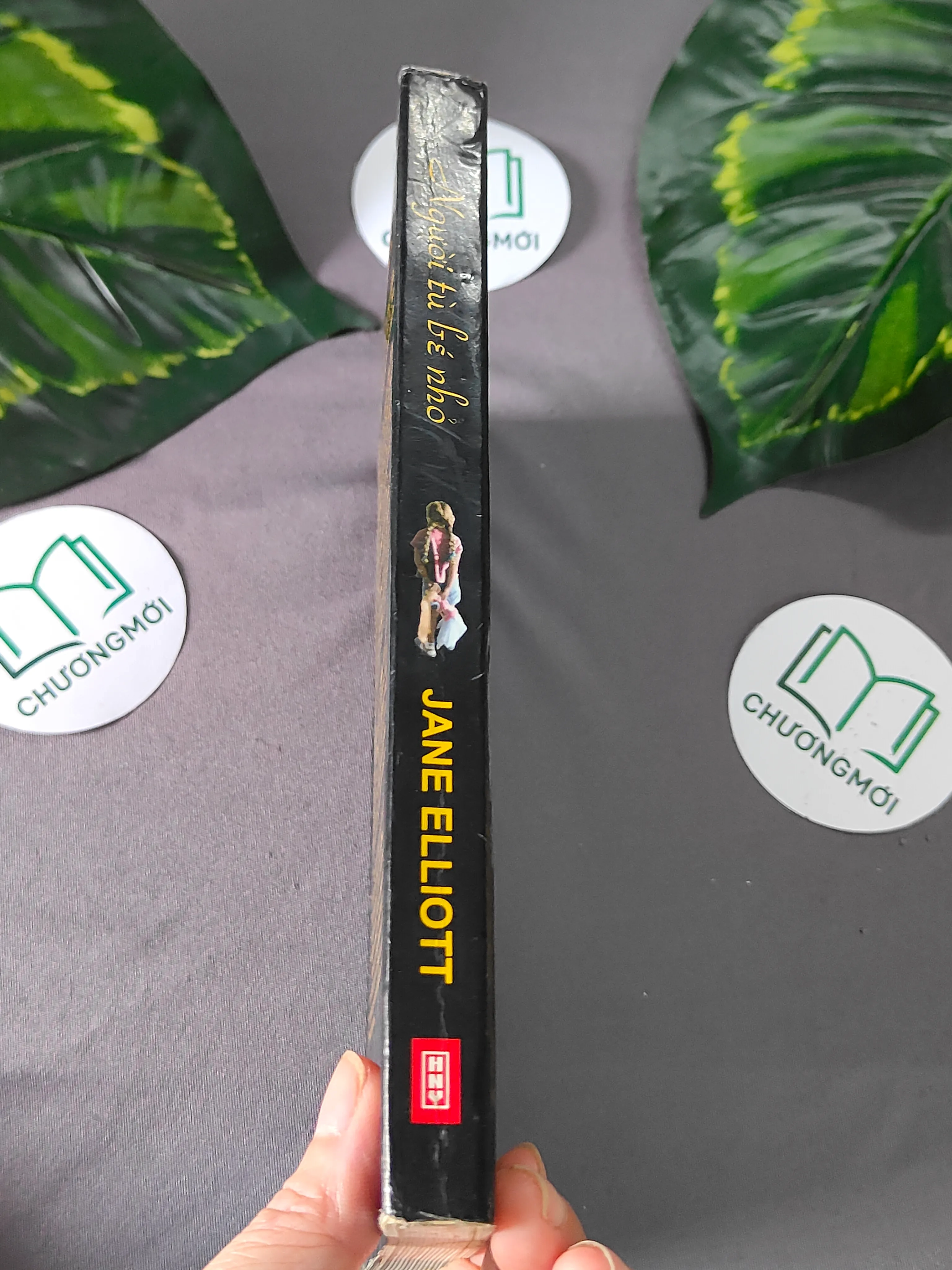 Người Tù Bé Nhỏ (2007) - Jane Elliott 603329