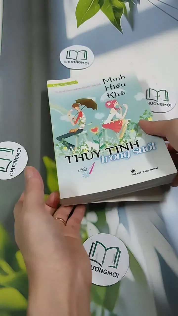 Trọn bộ Minh Hiểu Khê: Thủy tinh trong suốt - Mặt trời rực rỡ nhất ngày đông - Chuyện thầ 705757