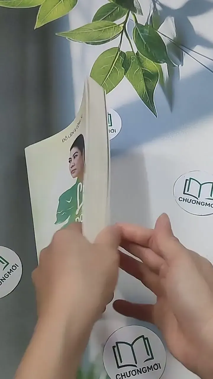 [MIỄN PHÍ BỌC SÁCH] Liên và dòng chảy nghĩa tình - Đỗ Liên 694918