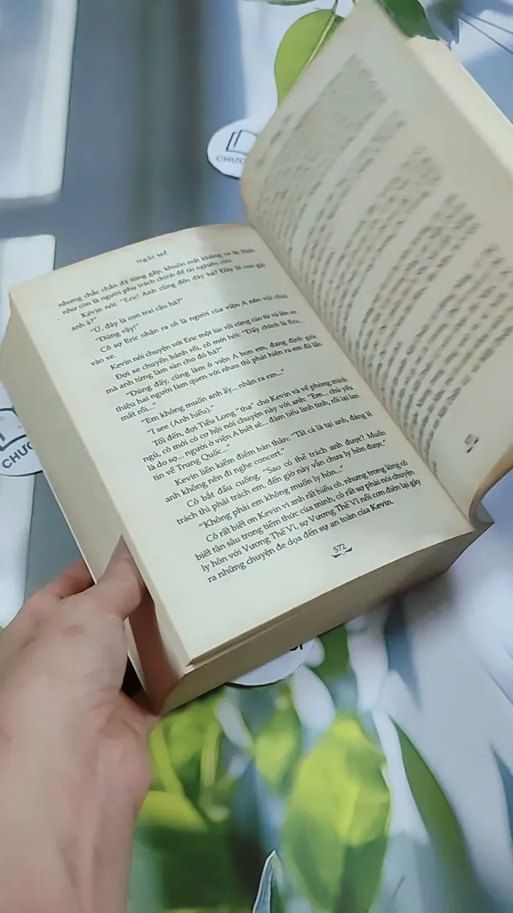 Cô Gái Tháng Sáu - Ngải Mễ 744738