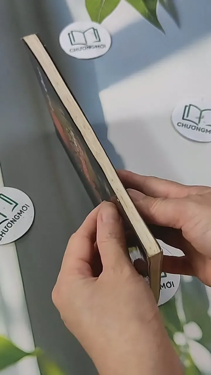 Thoát Y Dưới Trăng - Thuỷ Anna 705583