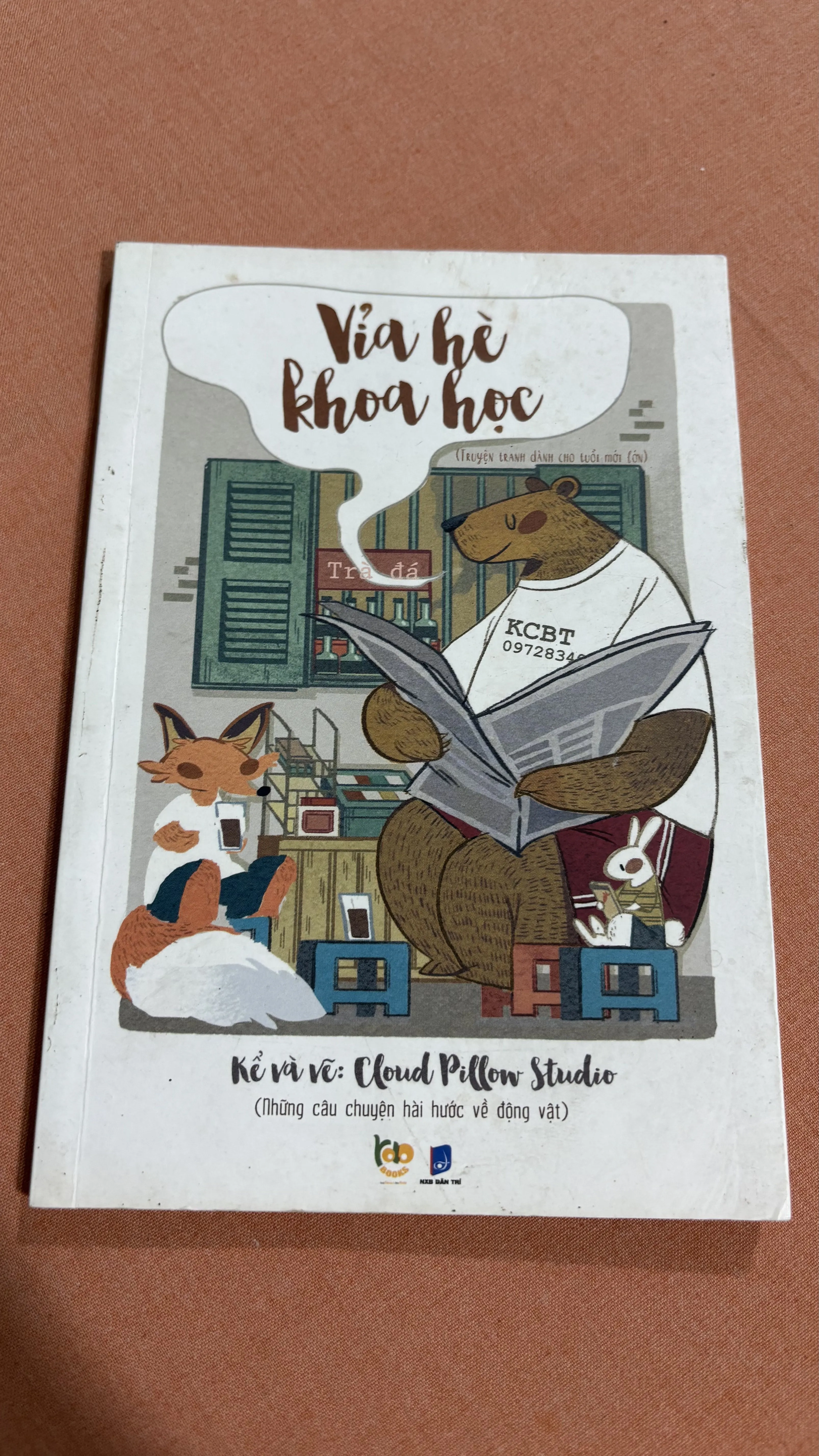 Vỉa hè khoa học 🌊 by  - Sách Book Cover - Ngọc Hiển Books