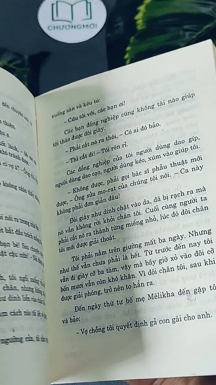 Những người thích khóc (2001) - Aziz Nesin 604588