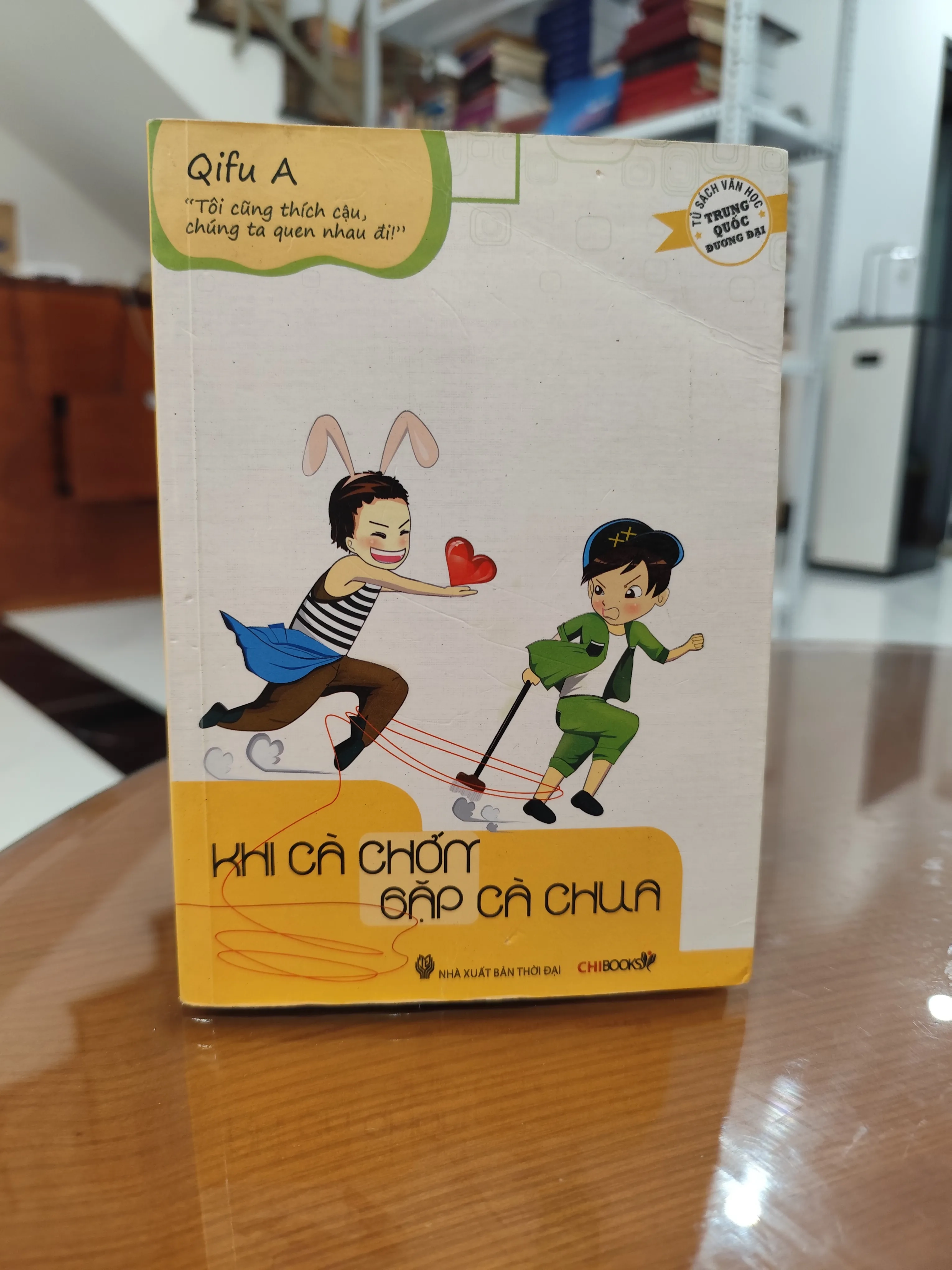 Khi cà chớn gặp cà chua by  - Sách Book Cover - Ngọc Hiển Books