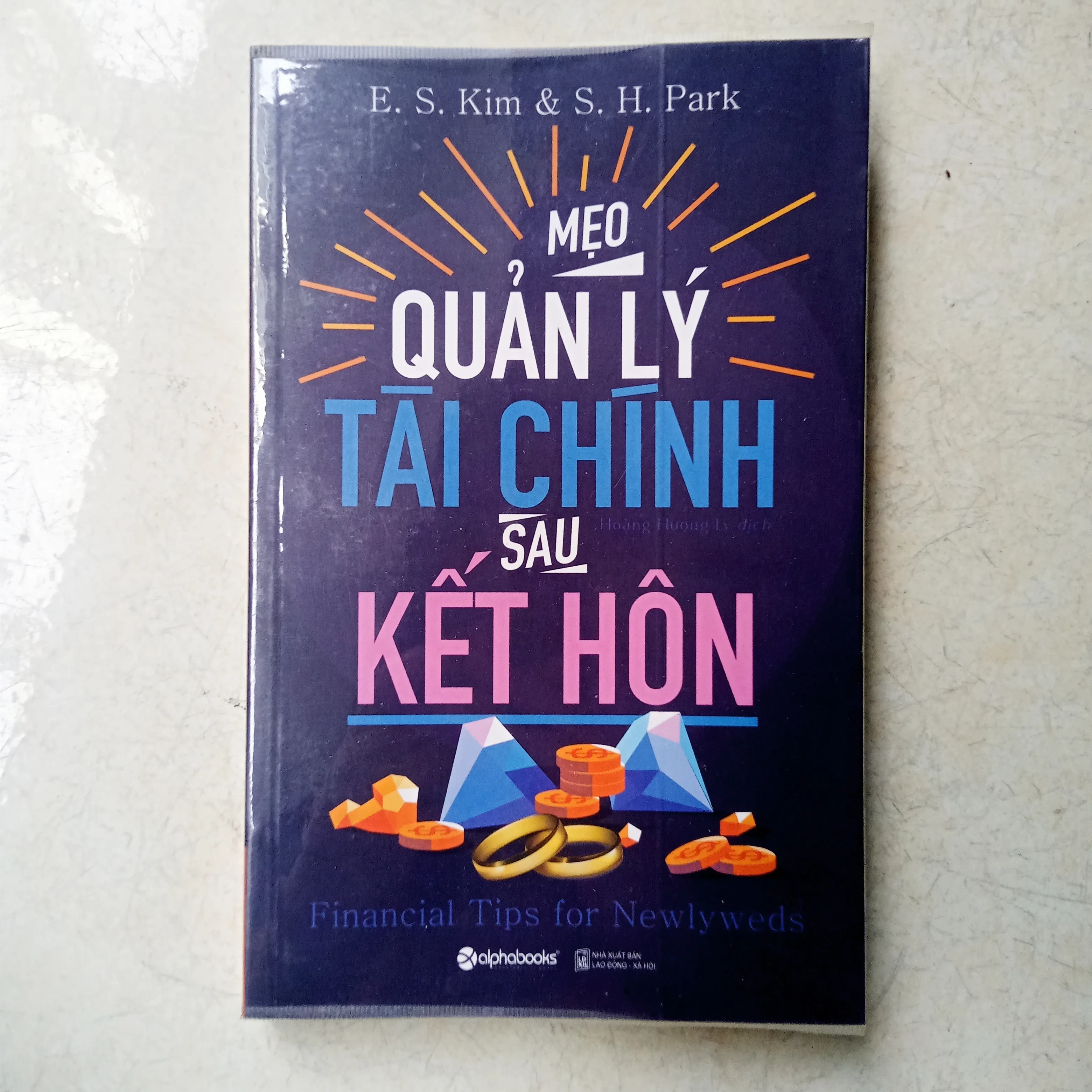 Mẹo quản lý tài chính sau kết hôn 📚 by  - Sách Book Cover - Ngọc Hiển Books