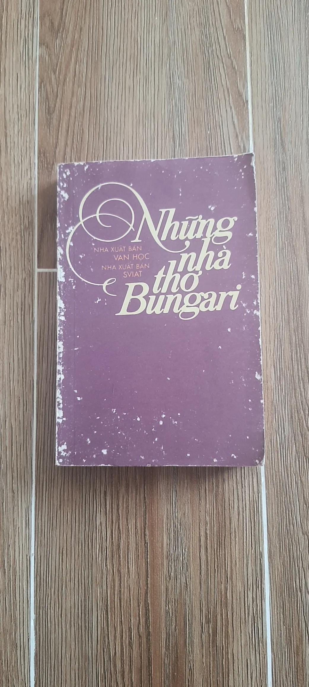 Cuốn sách "Những nhà thơ Bungari" 👣 by  - Sách Book Cover - Ngọc Hiển Books