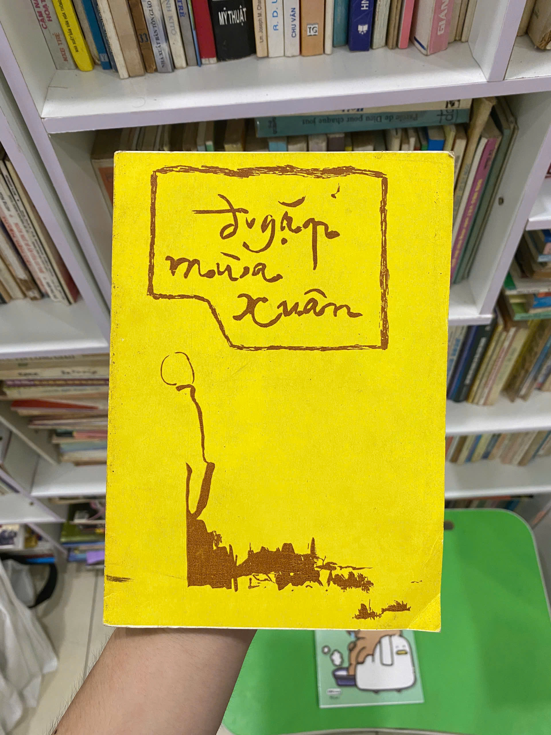 Đi gặp mùa xuân by  - Sách Book Cover - Ngọc Hiển Books