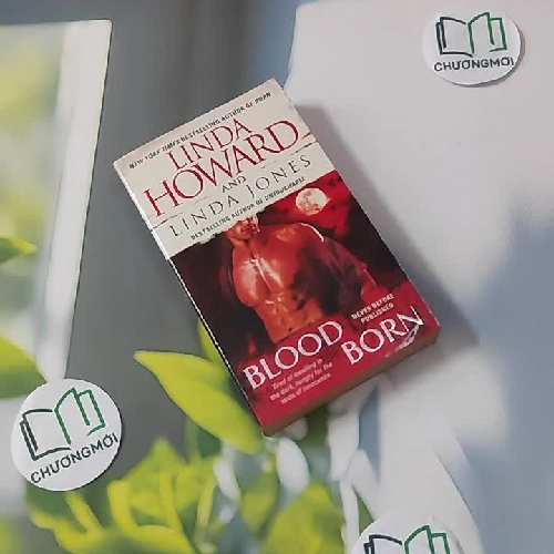 Blood Born - Linda Howard & Linda Jones