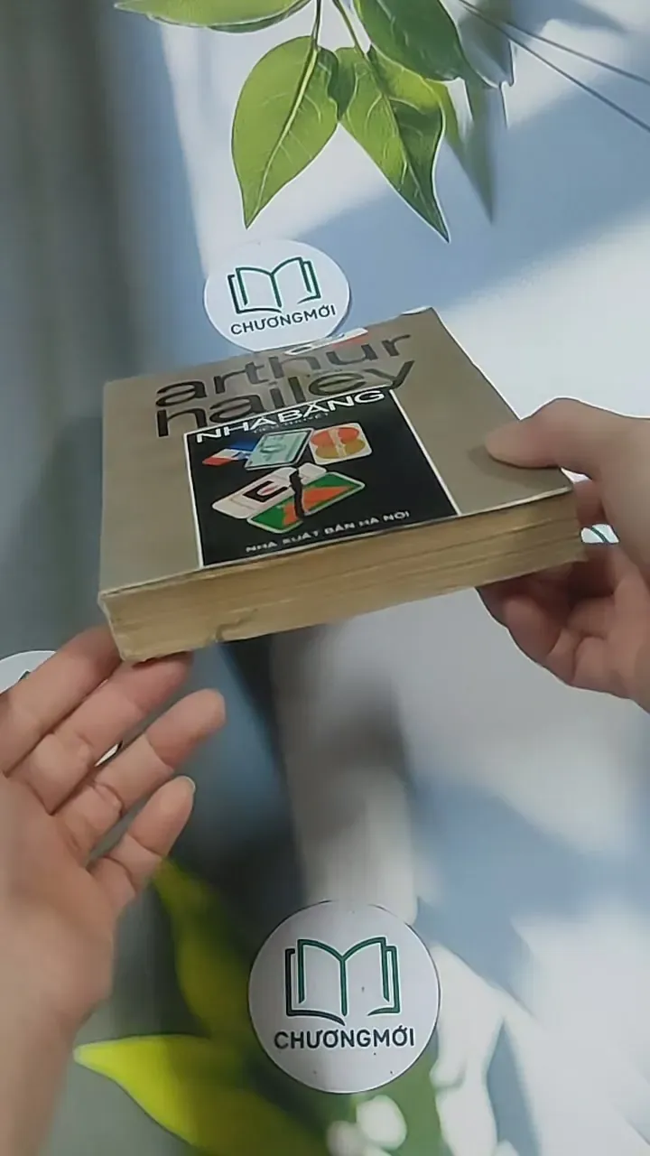 Nhà băng tập 2 - Arthur Hailey 695001