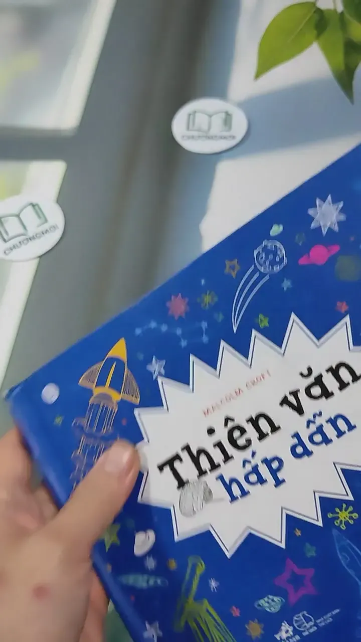 Thiên Văn Hấp Dẫn - Malcolm Croft 727312