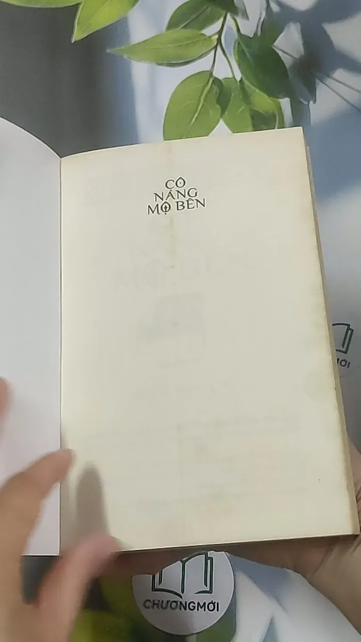 Cô nàng mộ bên - Katarina Mazetti 688632