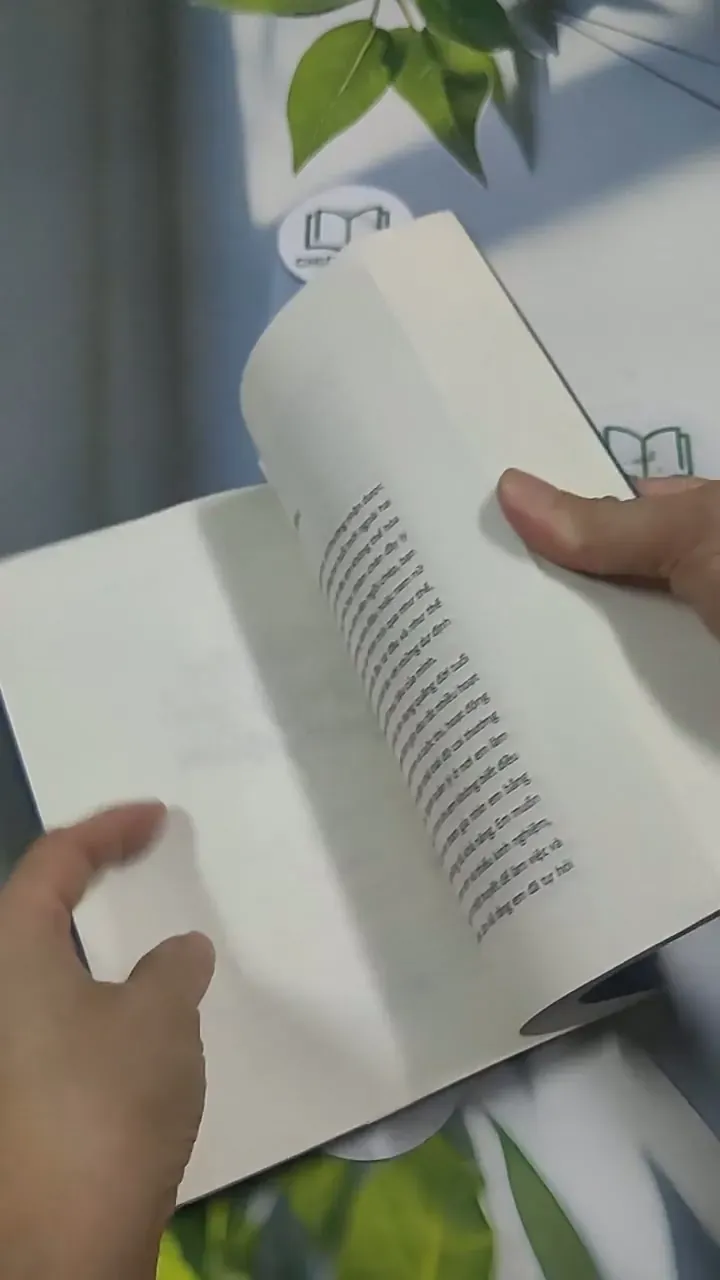 Tuổi Trẻ Đáng Giá Bao Nhiêu - Rosie Nguyễn 715611