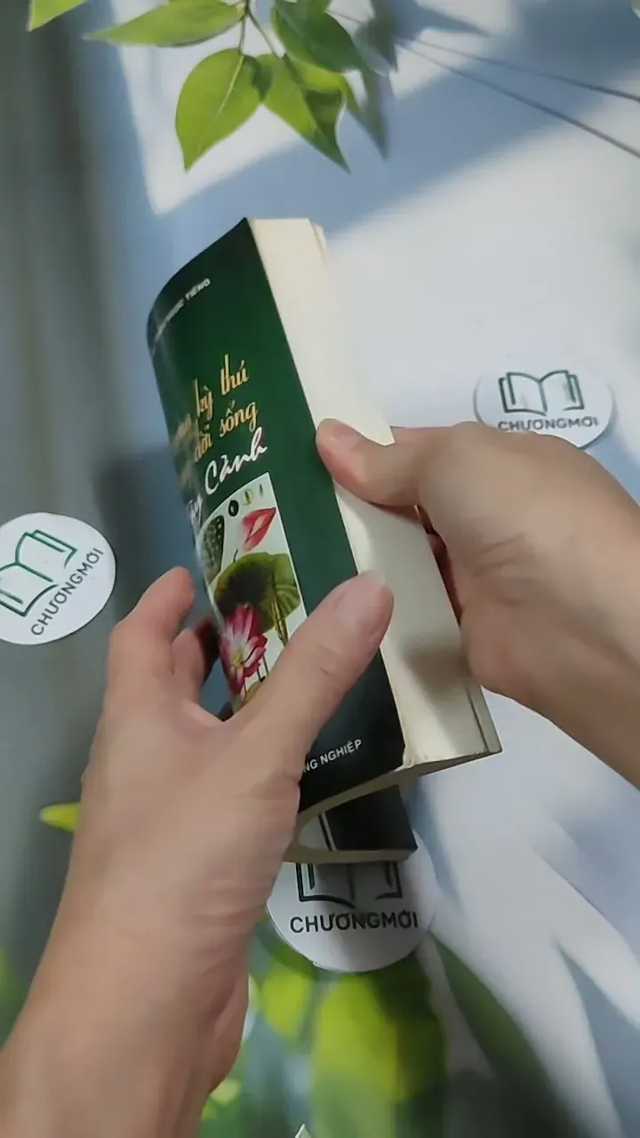 Những Hiện Tượng Kỳ Thú Trong Đời Sống Cây Cảnh - Mai Trần Ngọc Tiếng 707328