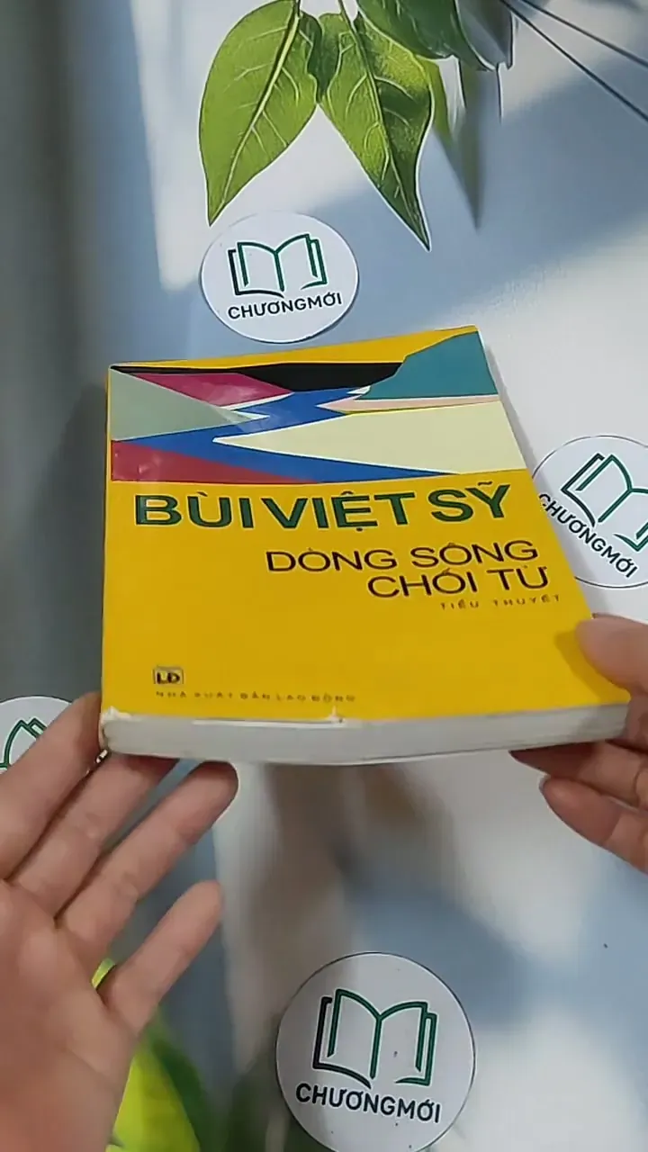 Dòng sông chối từ - Bùi Việt Sỹ 688701