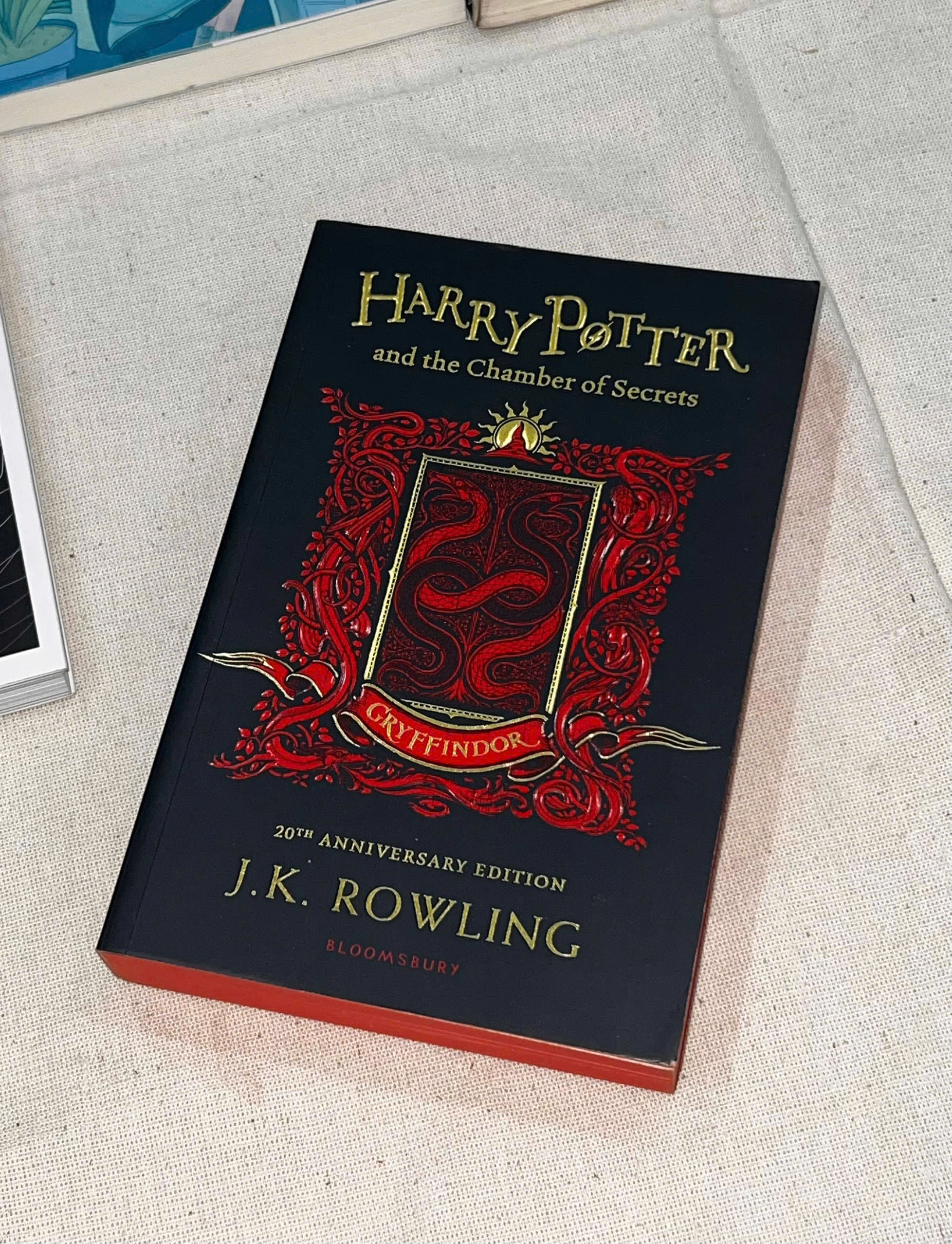 Harry Potter and the Chamber of Secrets by  - Sách Book Cover - Ngọc Hiển Books