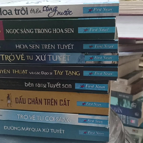Combo sách của dịch giả Nguyên Phong