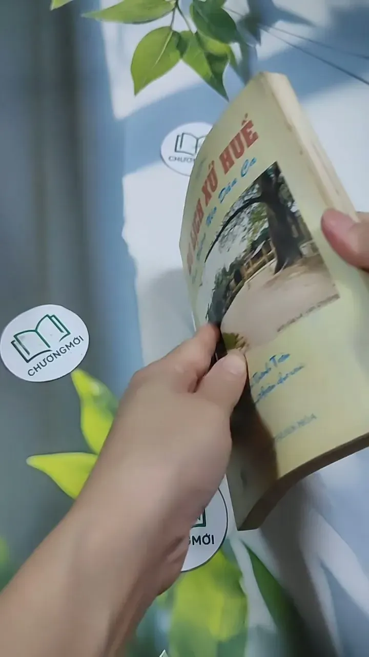 Du Lịch Xứ Huế Trên Những Nẻo Dân Ca - Lê Văn Chương 707263