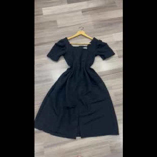 Pass váy đen size S, M nhỏ