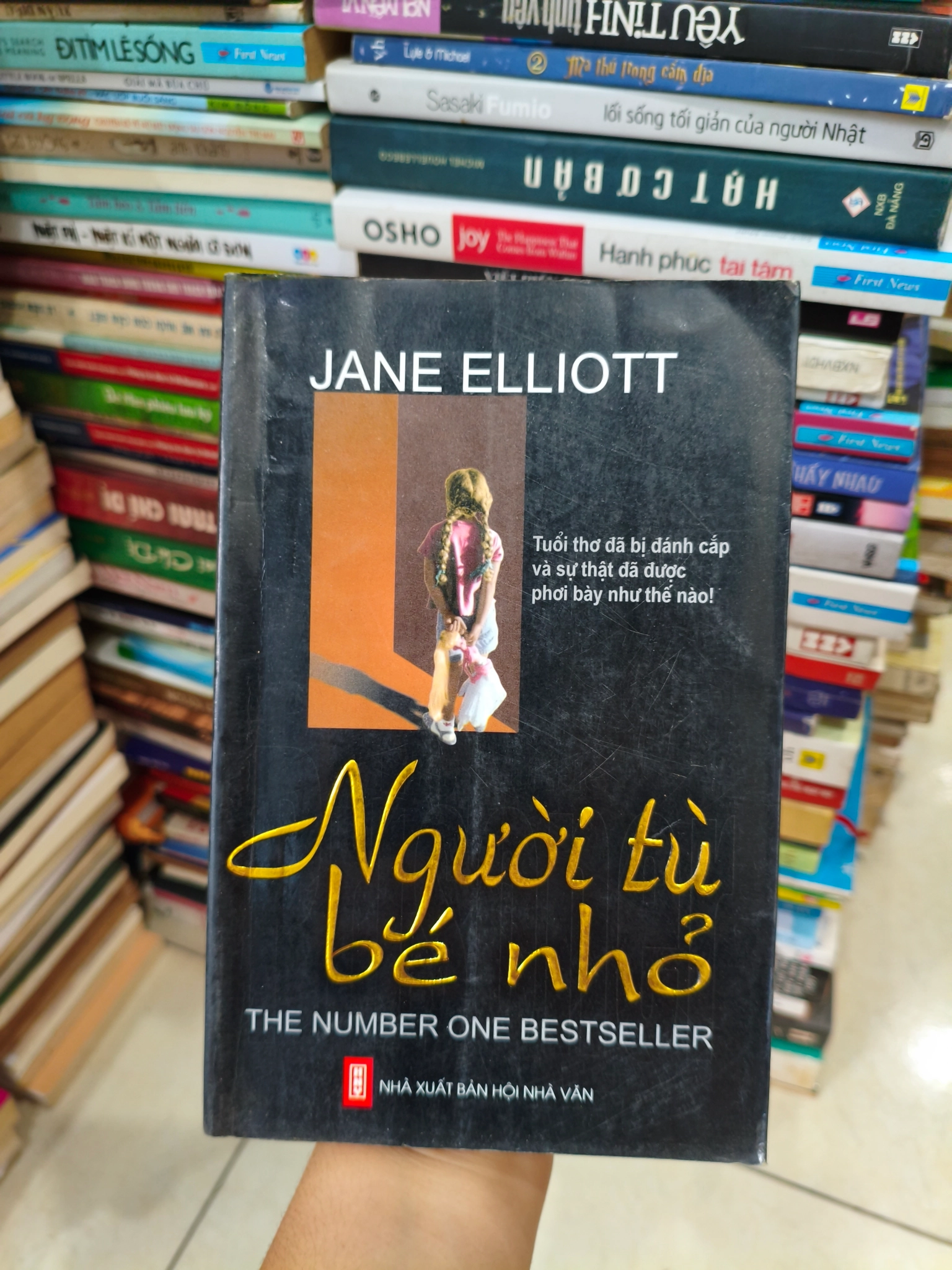 Người tù bé nhỏ 