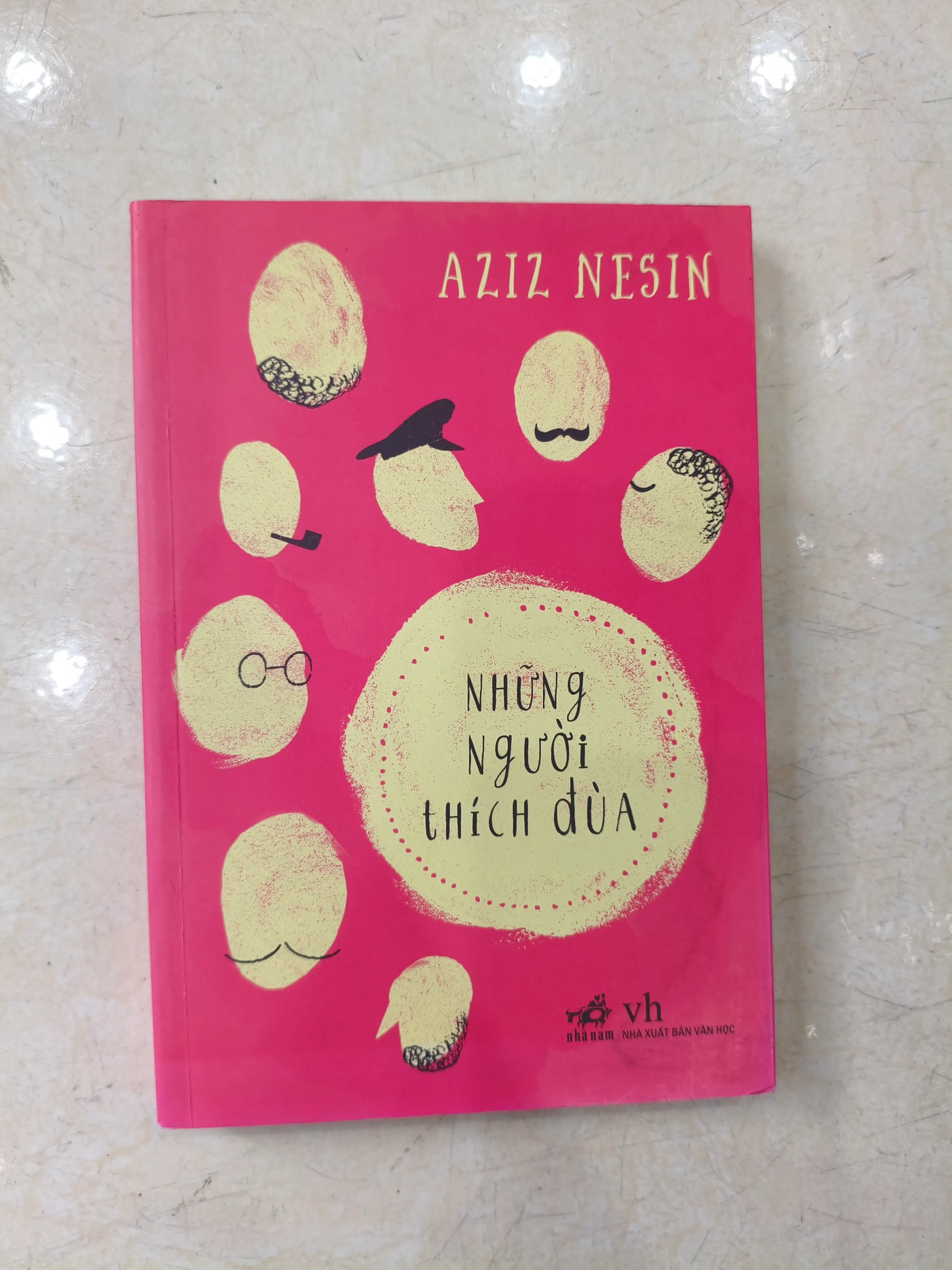 Những Người Thích Đùa 🌱 by  - Sách Book Cover - Ngọc Hiển Books