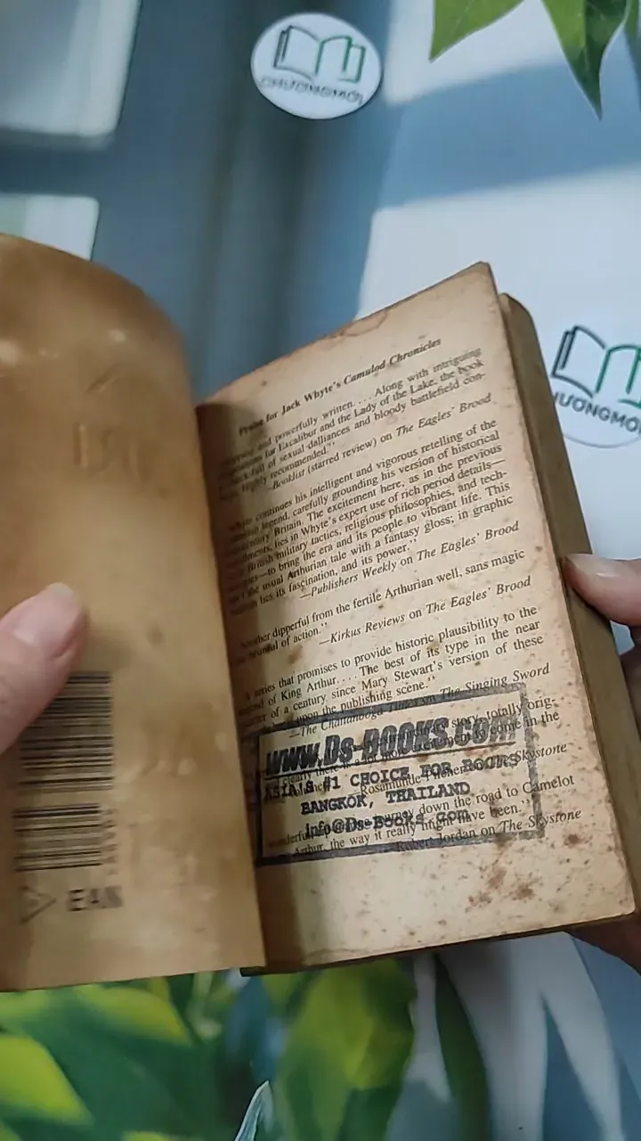 [MIỄN PHÍ BỌC SÁCH] [XƯA] The Saxon Shore (1999) - Jack Whyte 754499