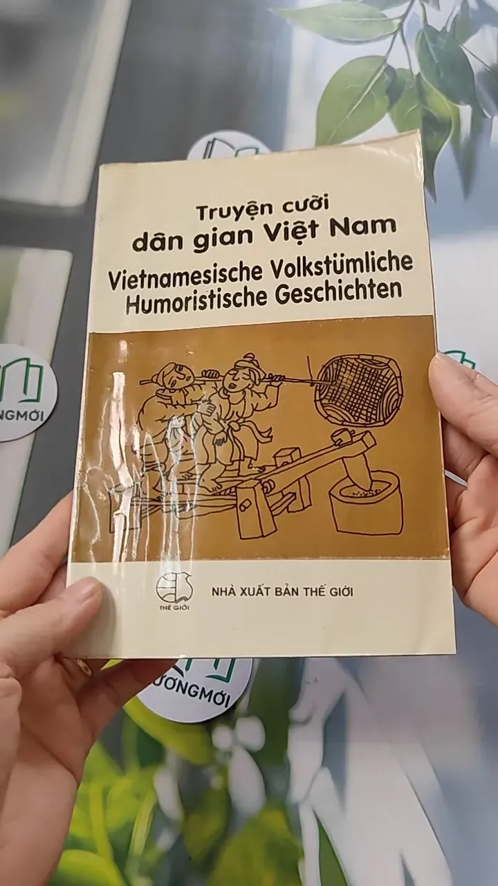 [XƯA] Song ngữ Truyện cười Việt Nam (Vietnamesische Volkstümliche Humoristische Geschichten)  (1998) 754434