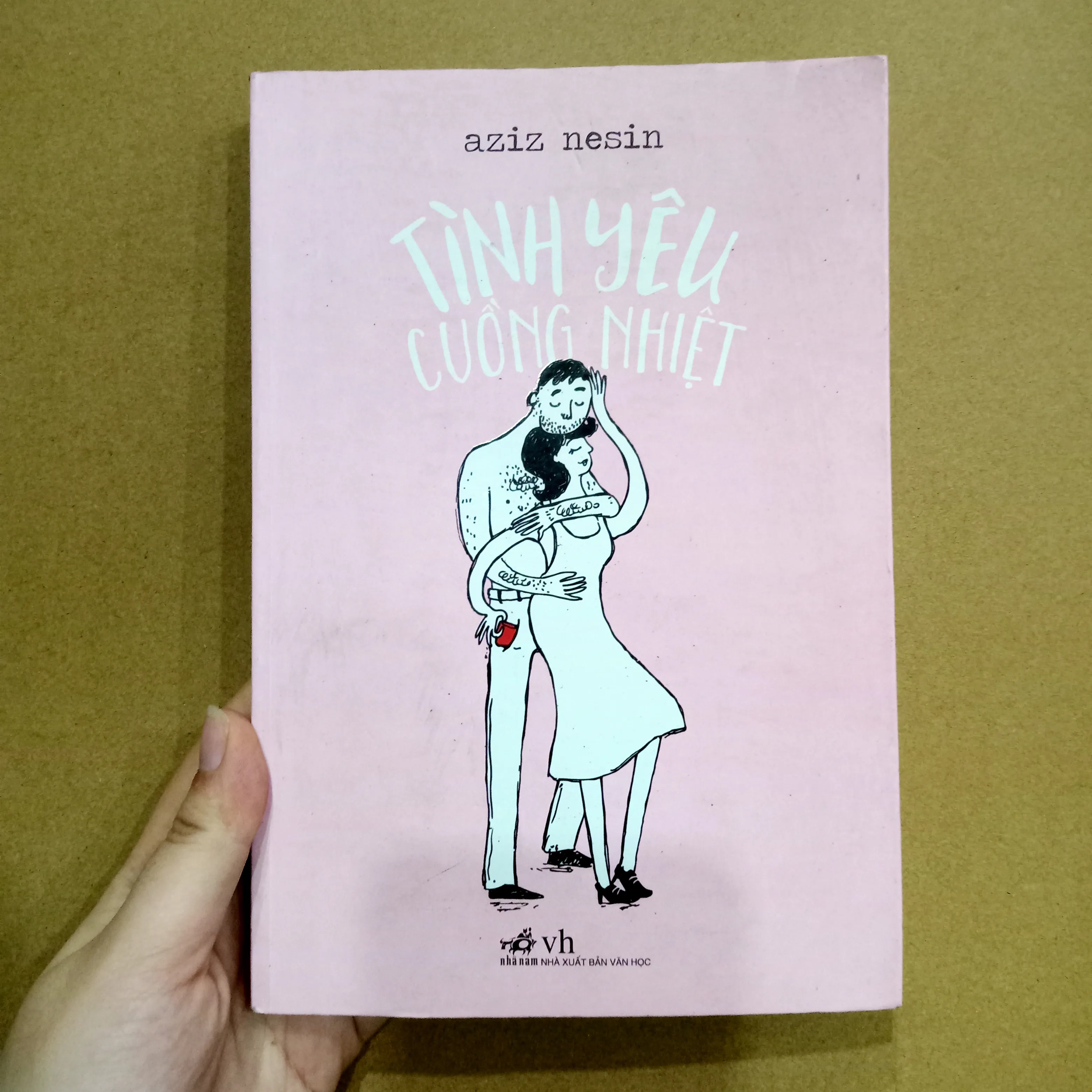 Tình yêu cuồng nhiệt 📚 by  - Sách Book Cover - Ngọc Hiển Books