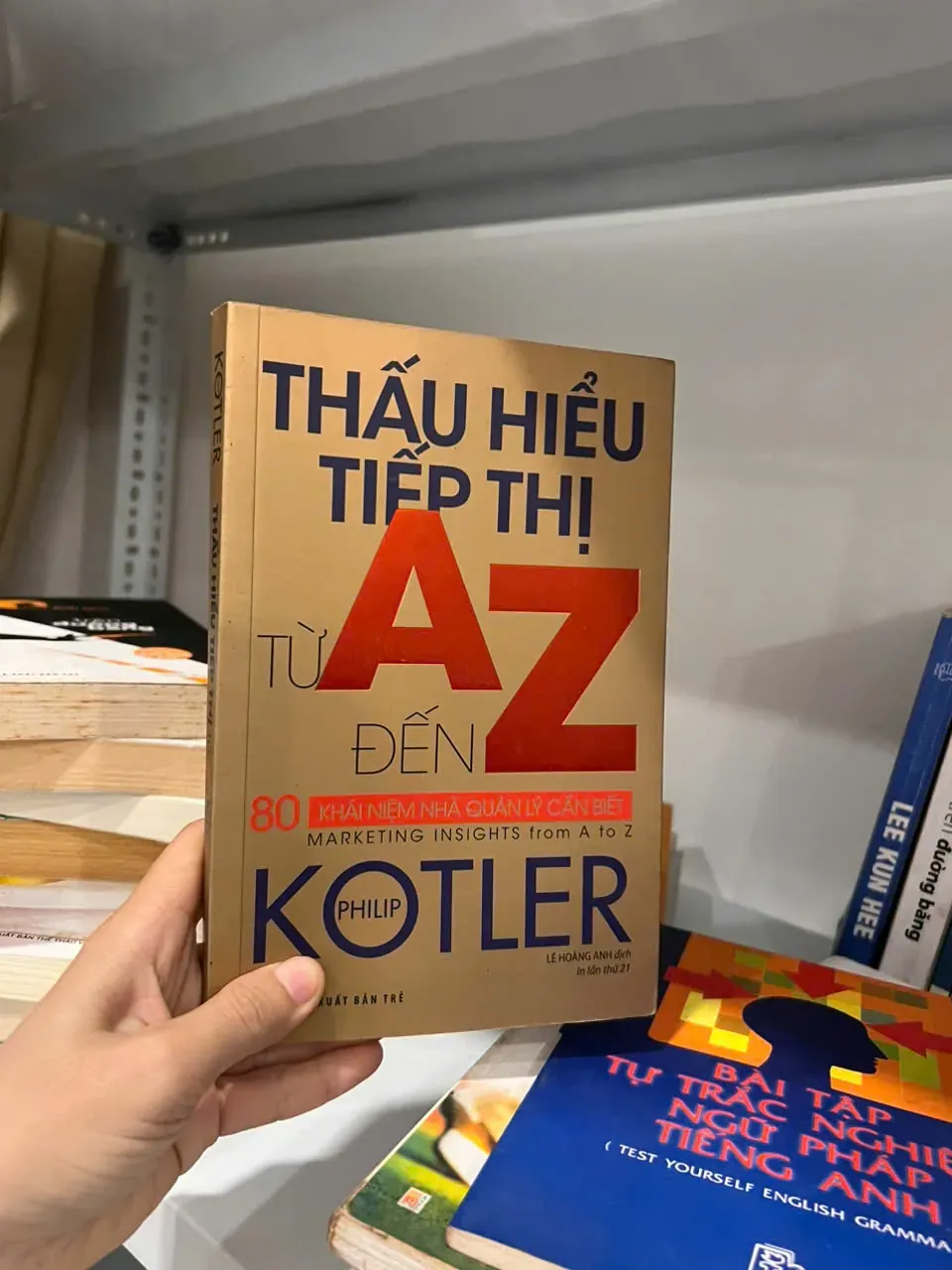 Thấu hiểu tiếp thị từ A-Z by  - Sách Book Cover - Ngọc Hiển Books
