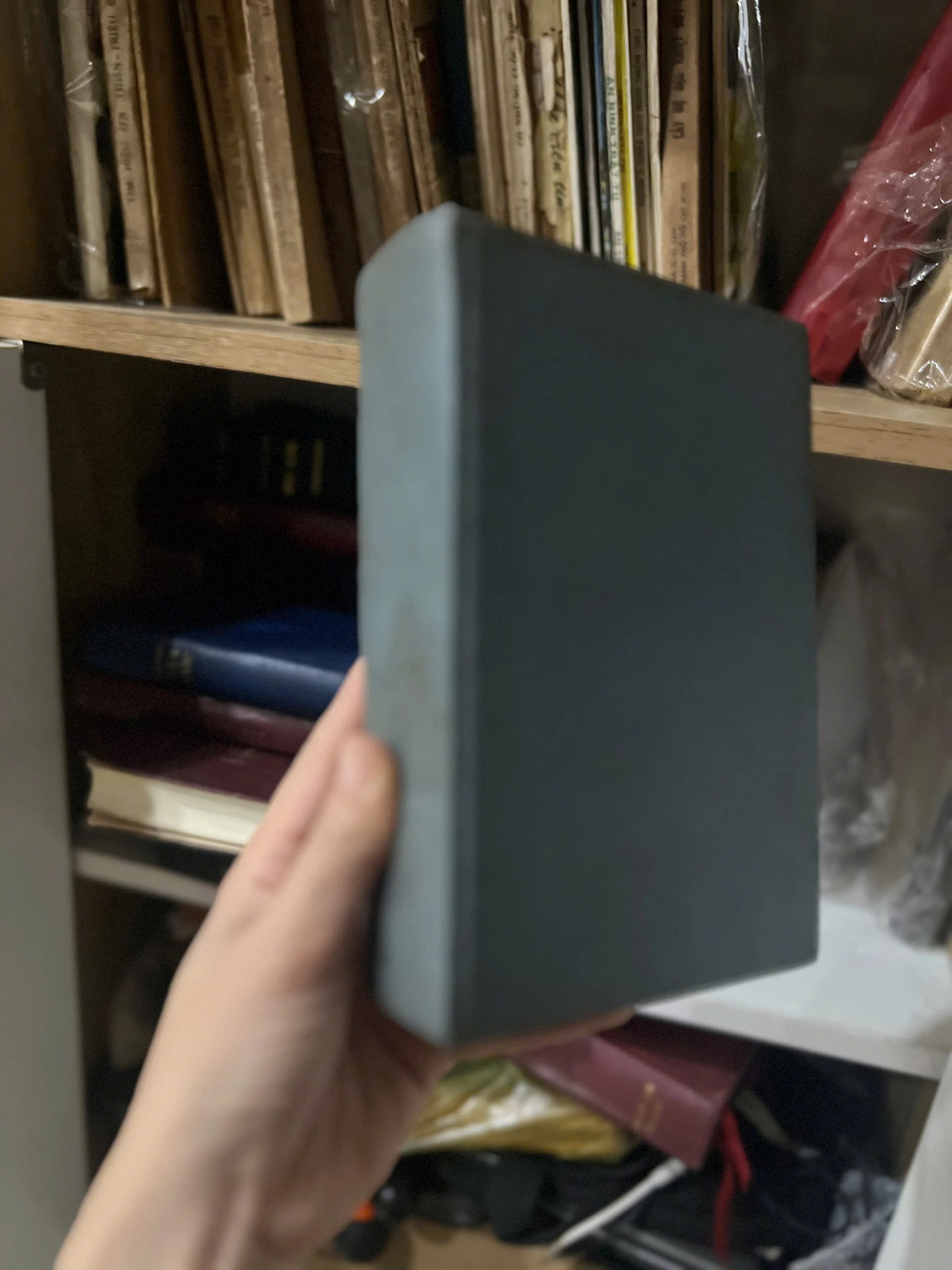 Bước Theo Mẹ by  - Sách Book Cover - Ngọc Hiển Books